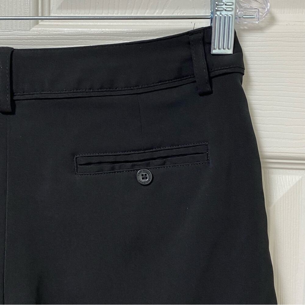 Lady Hagen Shorts 6 - Picture 4 of 8